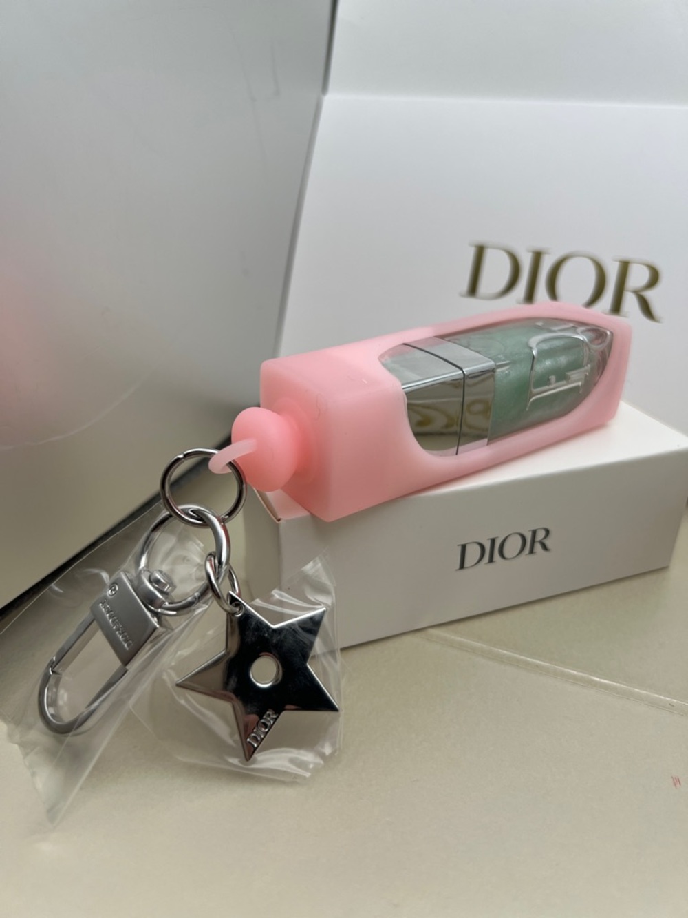 Dior Pink Silicone Keychain Lip AddictGlow Oil Holder W/Minty Lip Oil INBox NWOT